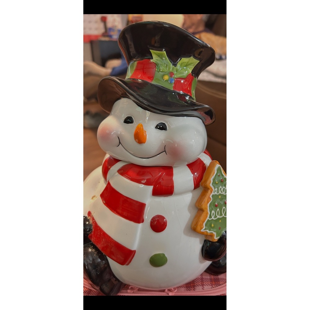 Hobby Lobby Snowman Cookie Jar Christmas 2010 Ceramic HolidayTop Hat Scarf